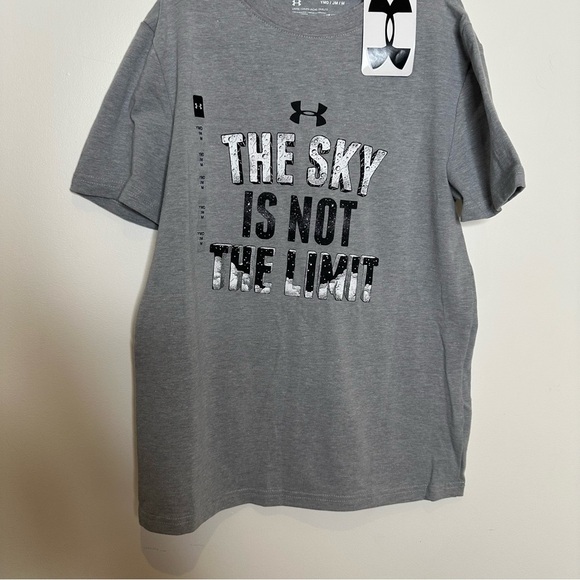NWT Under Armour kids  graphic T-shirt - Picture 2 of 8